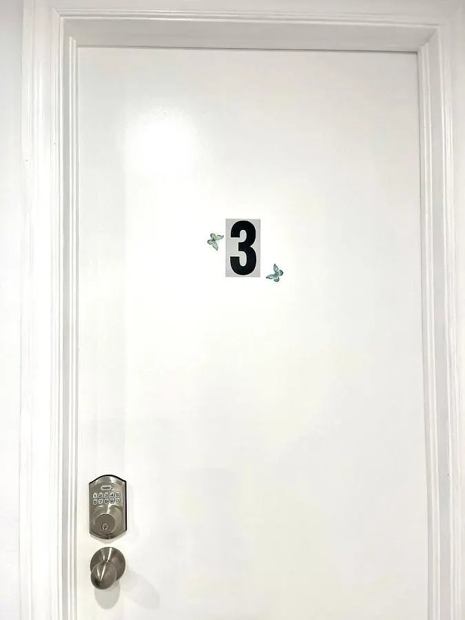 Homestay Tononhouse Apartment Toronto